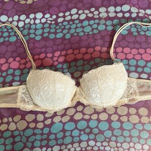 32aa VS Pink demi push up bra